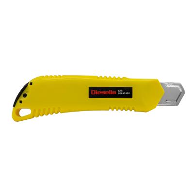 Kniv med 18 mm knivblad, Automatisk lås og magasin med 2 ekstra knivblade